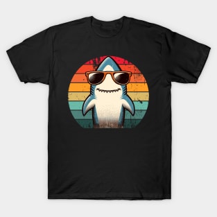 Cool Retro Shark in Sunglasses 70s 80s 90s Funny Shark T-Shirt